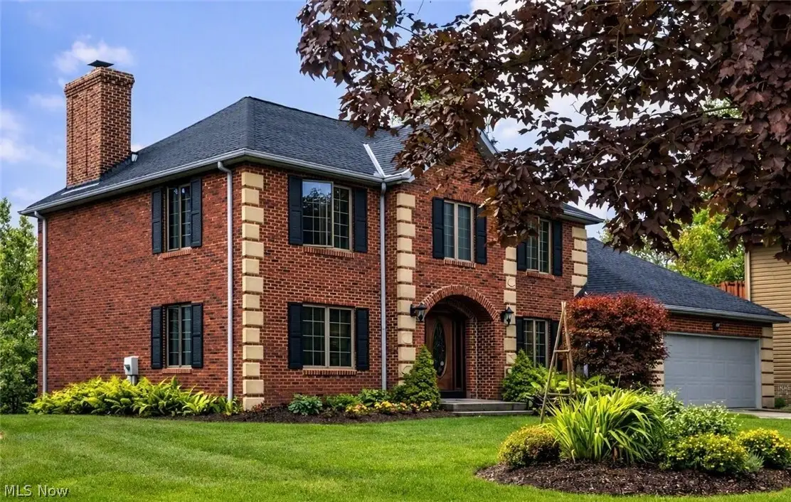 8449 Settlers Passage, Brecksville, OH 44141 - #1