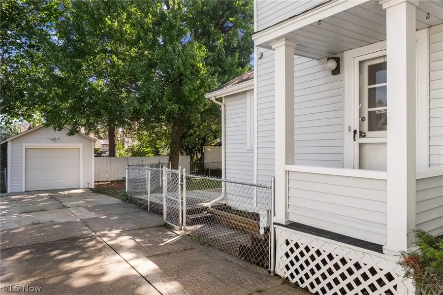 509 Tompkins Avenue, Akron, OH 44305 - #3