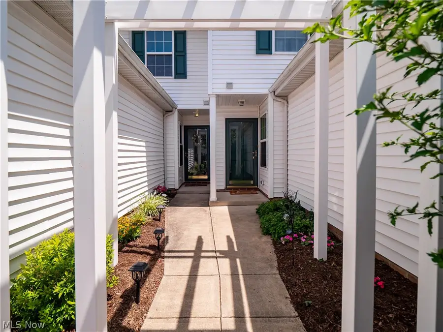 6729 Asterhurst, Middleburg Heights, OH 44130 - #3