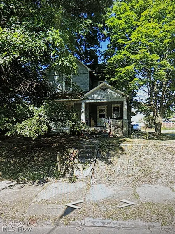 1025 S Freedom Avenue, Alliance, OH 44601
