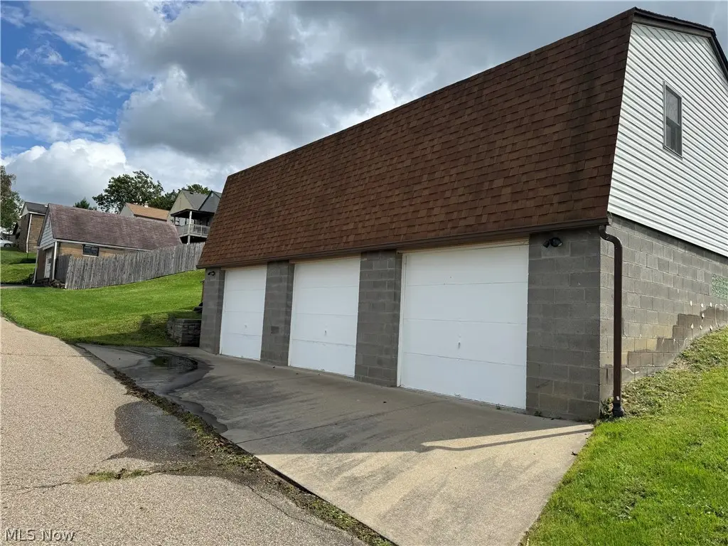 137 Owings Street, Weirton, WV 26062 - #1