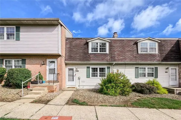 1317 Sandelwood Oval, Kent, OH 44240