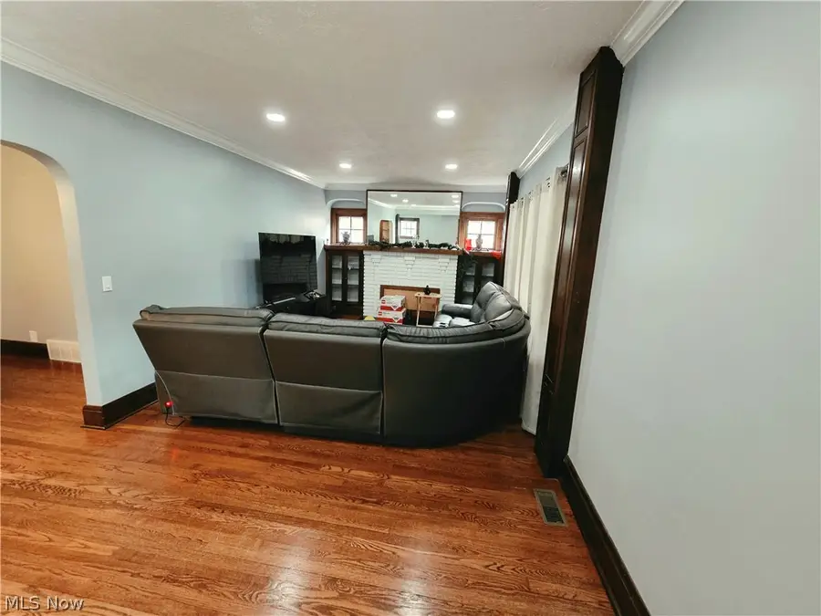 3567 Antisdale Avenue, Cleveland Heights, OH 44118 - #2