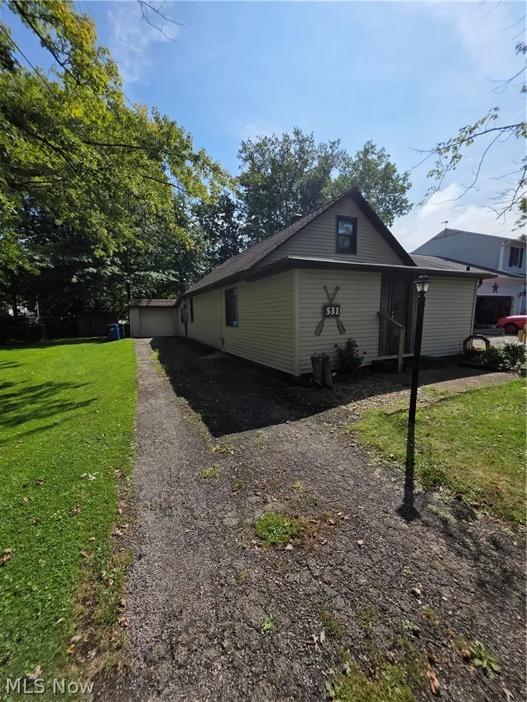 531 Robinwood Avenue, Sheffield Lake, OH 44054 - #2