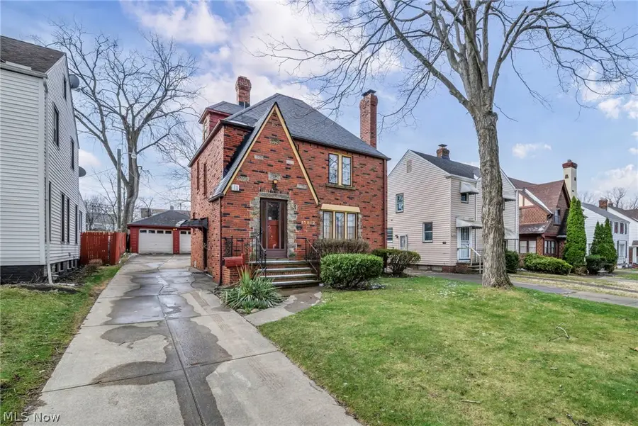 15812 Judson Drive, Cleveland, OH 44128 - #2