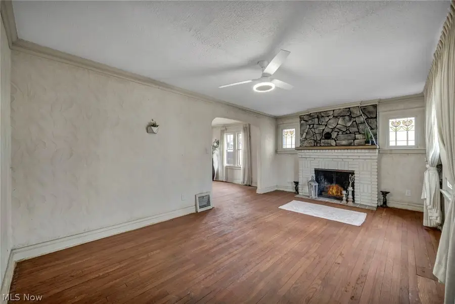 15812 Judson Drive, Cleveland, OH 44128 - #3