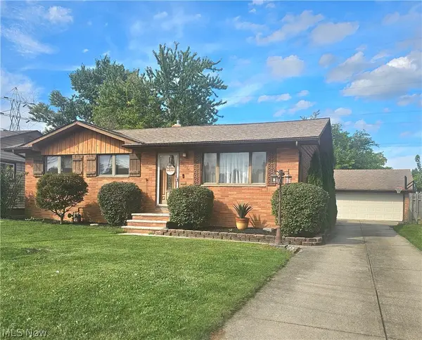 16380 Cynthia Drive, Brook Park, OH 44142