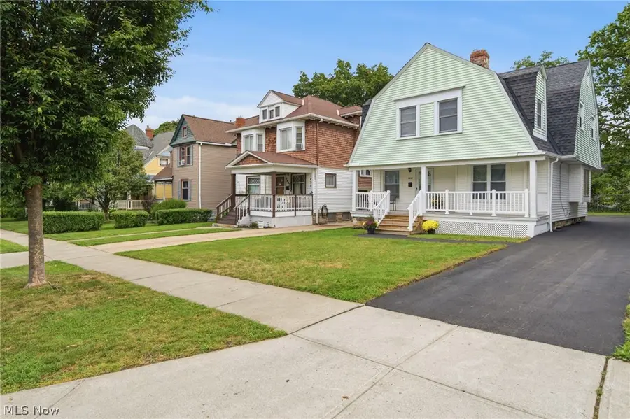 1441 W 114th Street, Cleveland, OH 44102 - #2