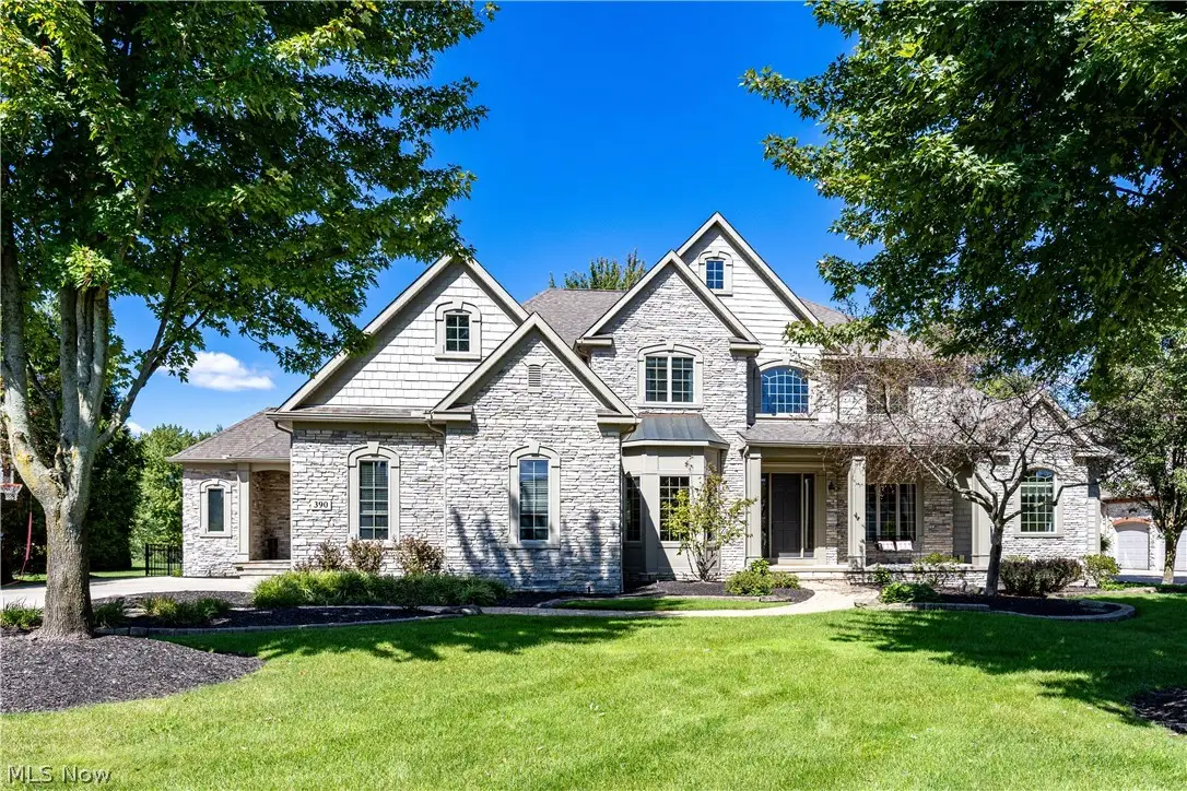 390 Club W Drive, Aurora, OH 44202 - #1