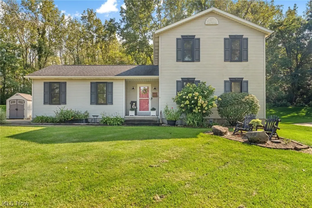 458 Derbyshire Road, Green, OH 44319 - #1