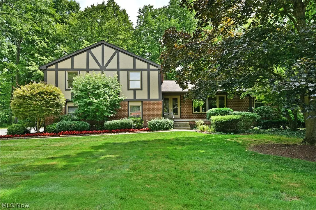 5597 Engleton Lane, Girard, OH 44420 - #1