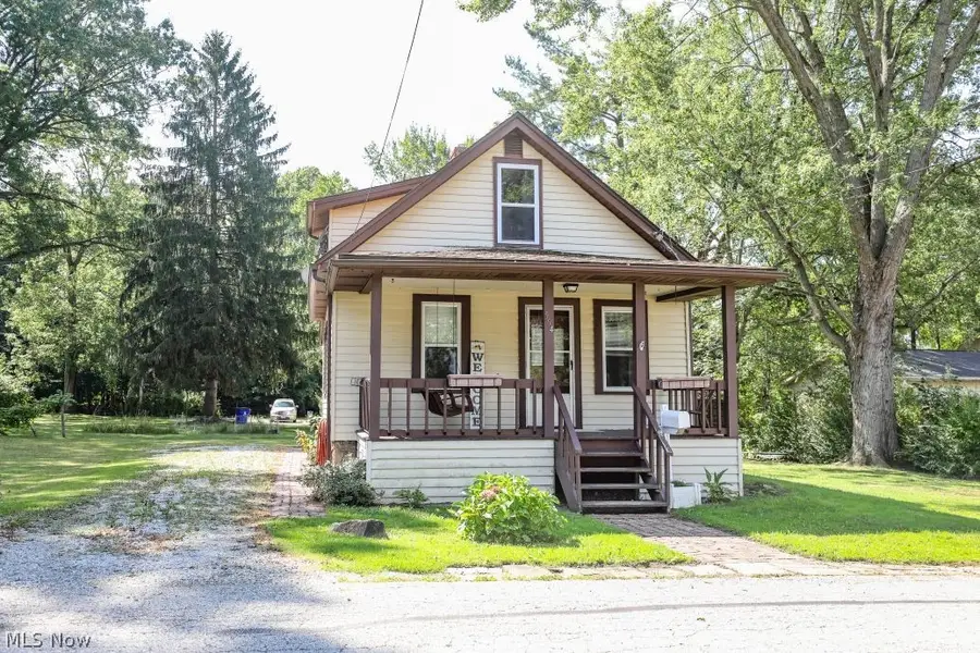 504 E Maple Lane, Ravenna, OH 44266 - #3