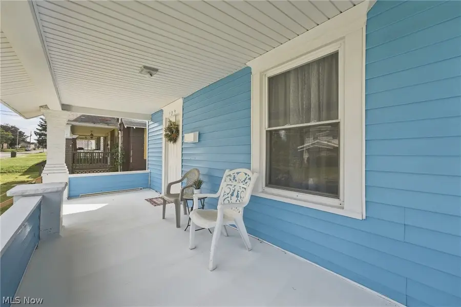 329 Girard Ne Avenue, Canton, OH 44704 - #3