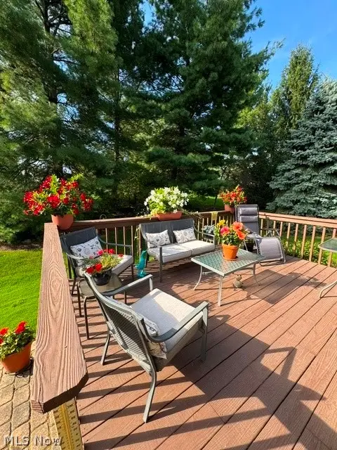 90 W Stonebrooke Drive, Orange, OH 44022 - #3