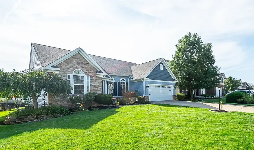 100 Stonewater Court, Berea, OH 44017 - #1
