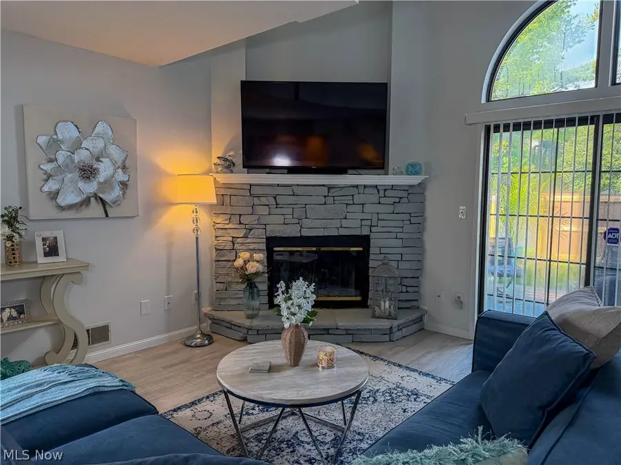 4044 Saint Andrews Court #3, Canfield, OH 44406 - #2