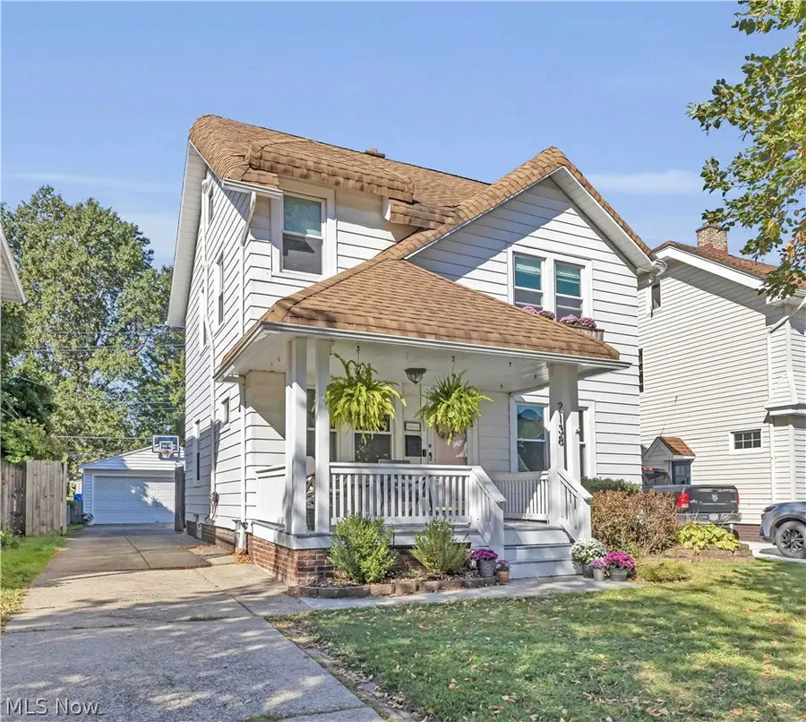 2138 Mars Avenue, Lakewood, OH 44107 - #2