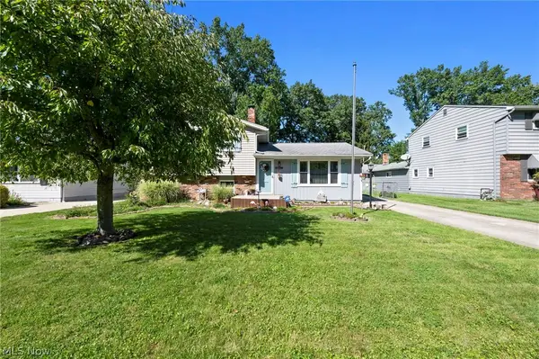 38233 Parkway Boulevard, Willoughby, OH 44094