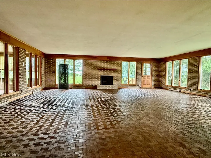 10010 W High Street, Orrville, OH 44667 - #2
