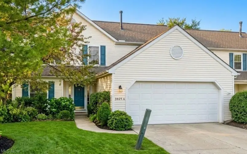 5925 Halle Farm Drive, Willoughby, OH 44094 - #1