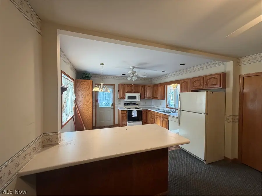 14060 Pershing Avenue, Newcomerstown, OH 43832 - #3