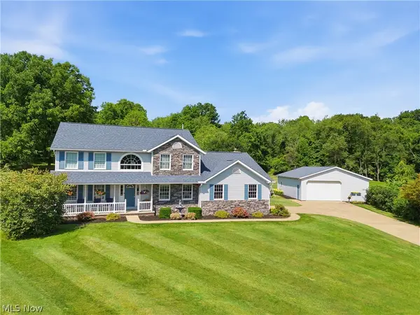 813 Walnut Ridge Nw Street, Bolivar, OH 44612