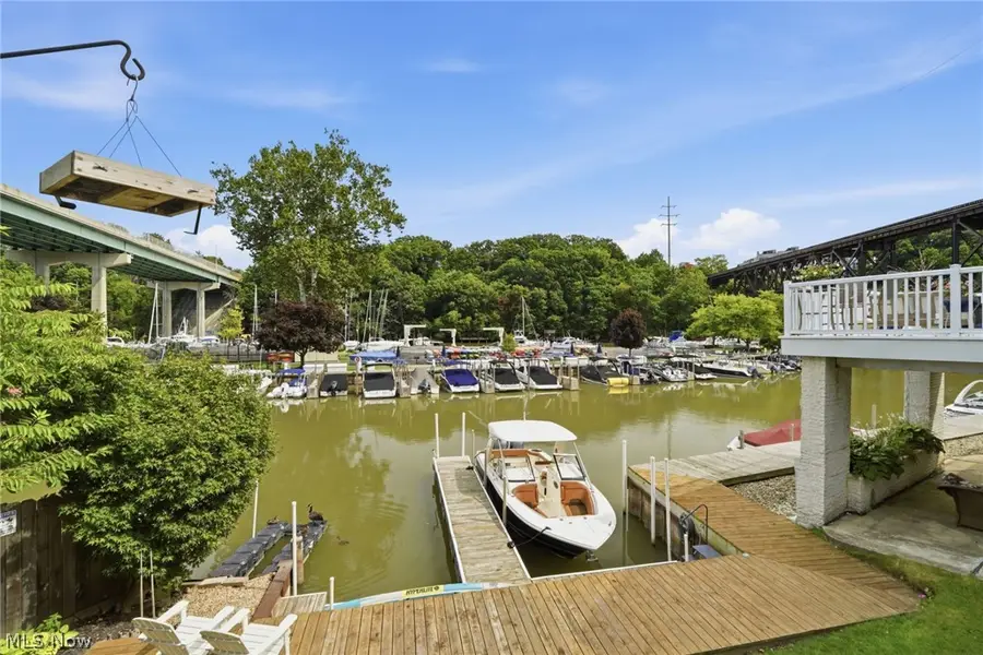421 Riverdale Drive, Rocky River, OH 44116 - #3