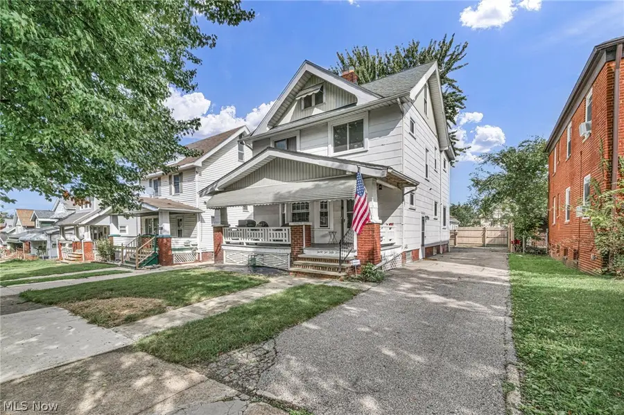 3255 W 115th Street, Cleveland, OH 44111 - #3