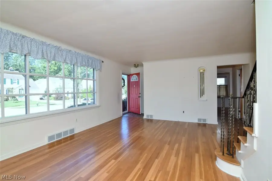 1663 Oakmount Road, South Euclid, OH 44121 - #3