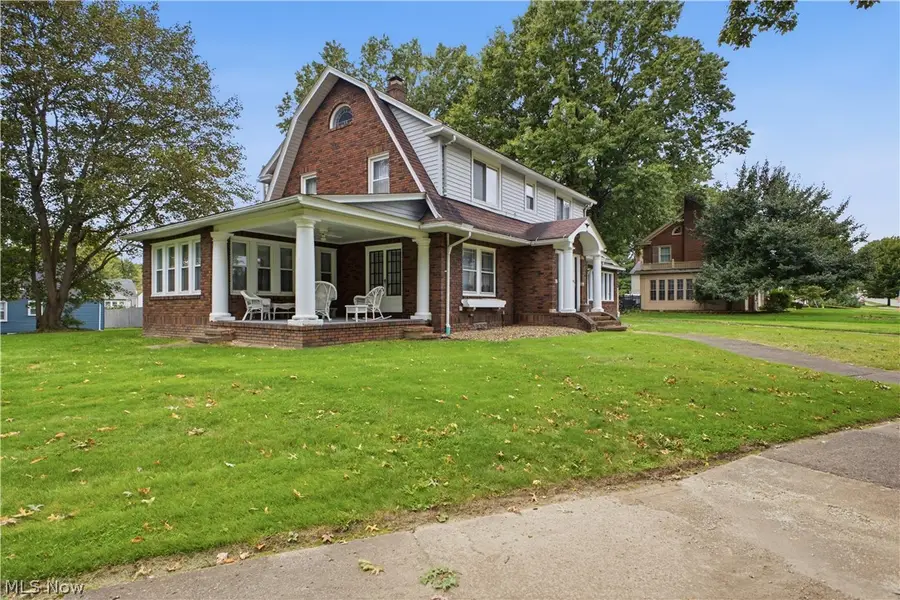 24 Overlook Boulevard, Struthers, OH 44471 - #3