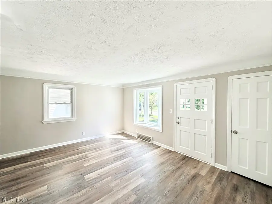 20751 Wilmore Avenue, Euclid, OH 44123 - #2