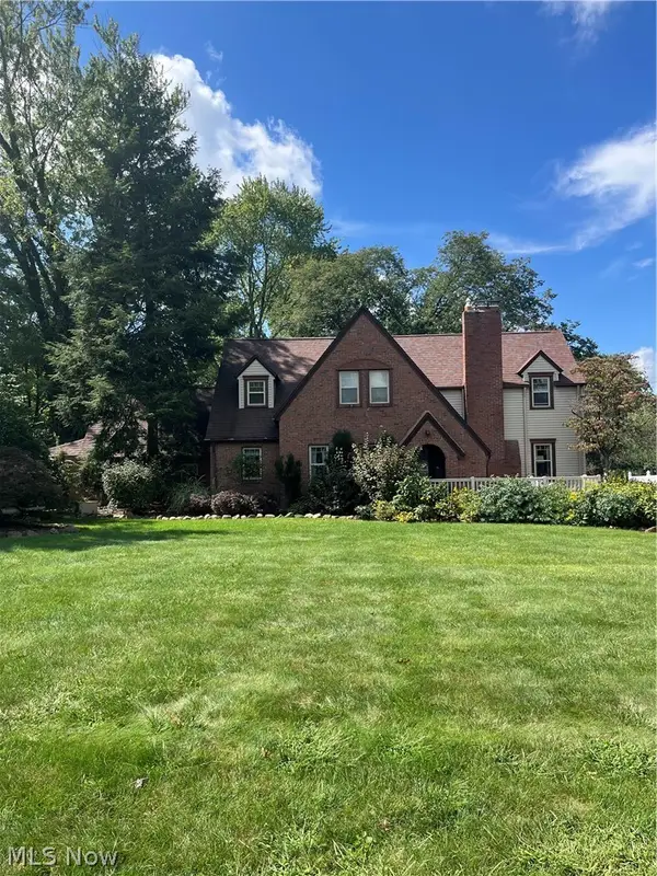 6922 Youngstown Pittsburgh Road, Poland, OH 44514