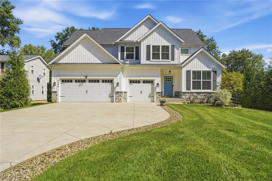 3653 Avondale Road, Woodmere, OH 44122 - #3