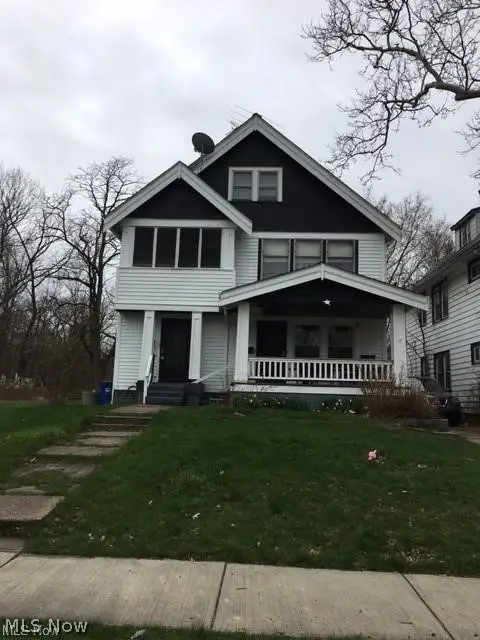 1882 Colonnade Road, Cleveland, OH 44112