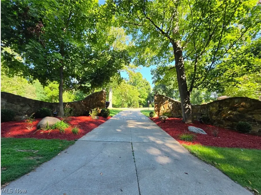8487 Center Street, Mentor, OH 44060 - #3