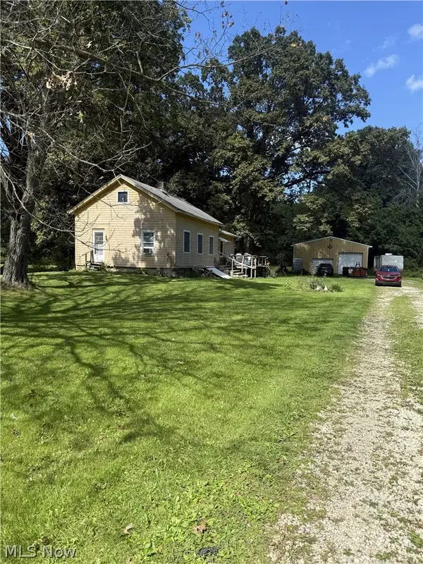 6887 Tallmadge Road, Rootstown, OH 44272