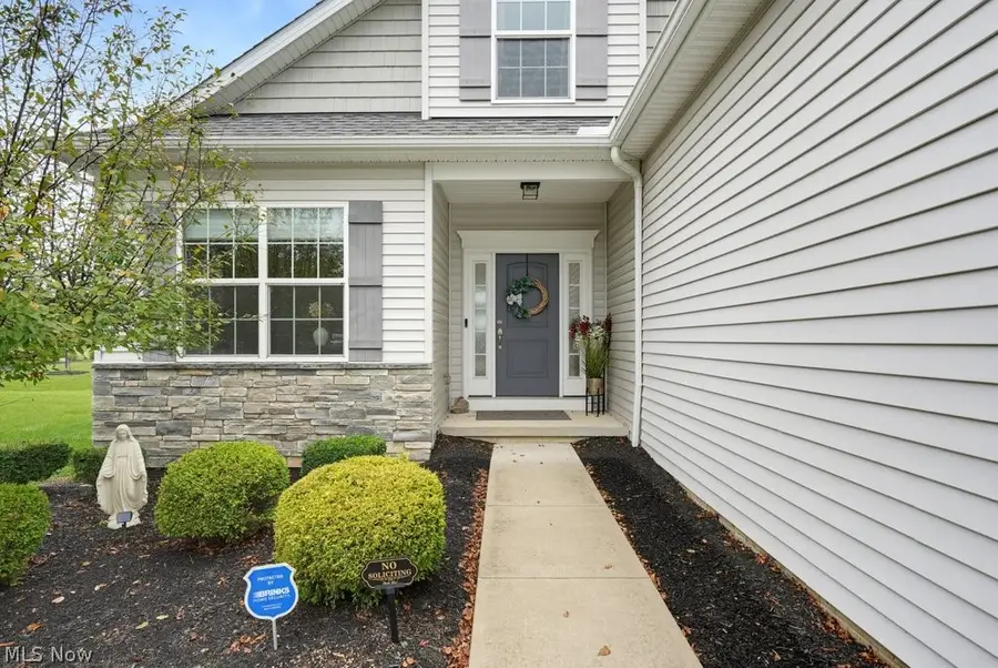 13953 Laurelbrook Oval, Strongsville, OH 44136 - #3