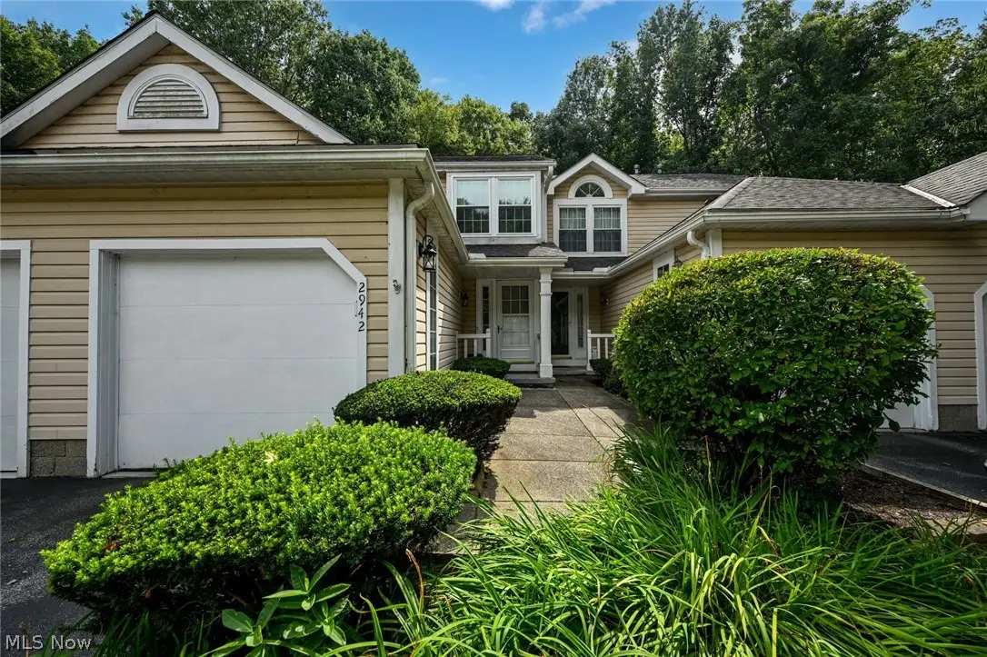 2942 Heatherwood Court, Stow, OH 44224 - #1