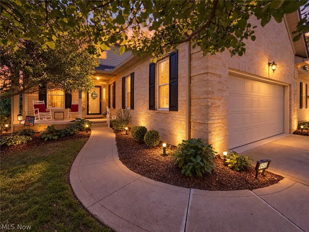 6450 Pebble Beach Nw Drive, Canton, OH 44718 - #1