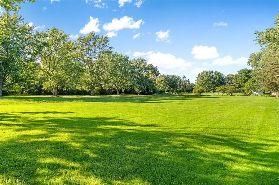 3710 W Pleasant Valley Road, Parma, OH 44134 - #3
