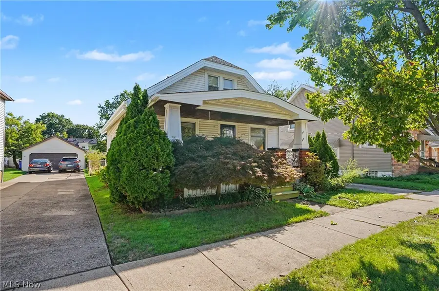 4119 Biddulph Avenue, Cleveland, OH 44109 - #2