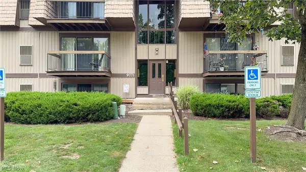 9771 Sunrise Boulevard #N2, North Royalton, OH 44133