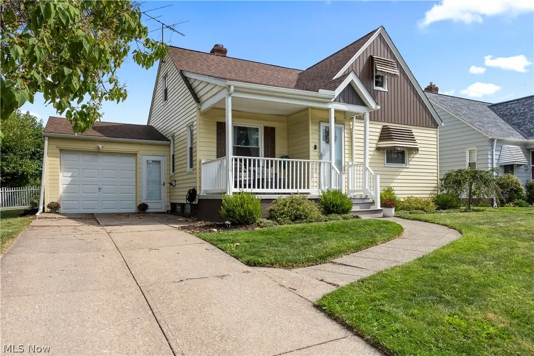 3129 W 139th Street, Cleveland, OH 44111 - #1
