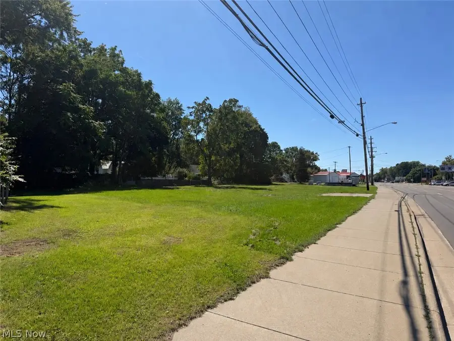2228 W Prospect Road, Ashtabula, OH 44004 - #2