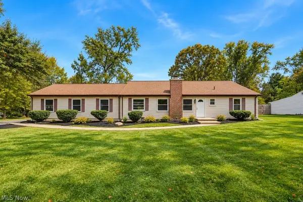 6907 Elmwood Drive, Solon, OH 44139