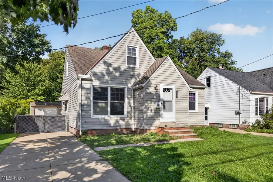 1128 Irene Road, Lyndhurst, OH 44124 - #2