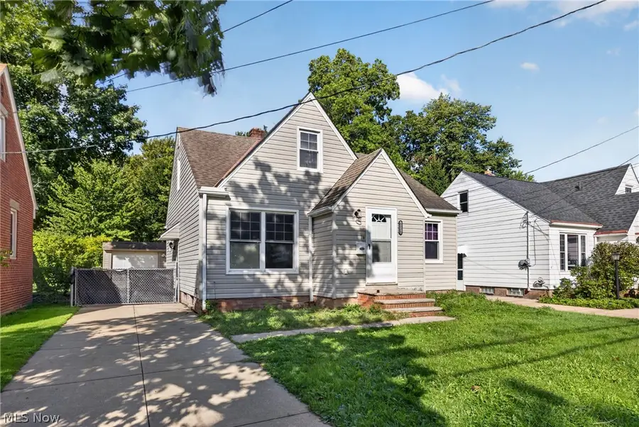 1128 Irene Road, Lyndhurst, OH 44124 - #3