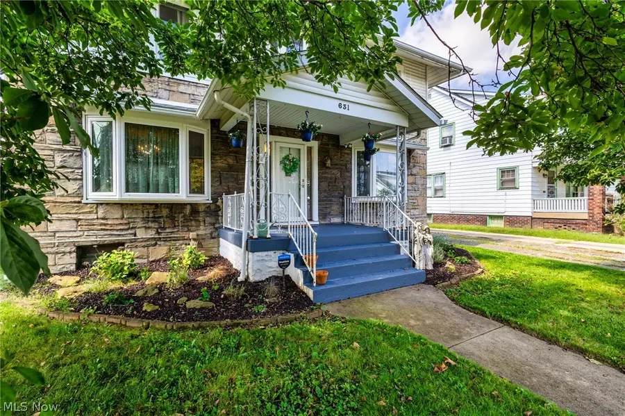 631 Lawson Avenue, Steubenville, OH 43952 - #2