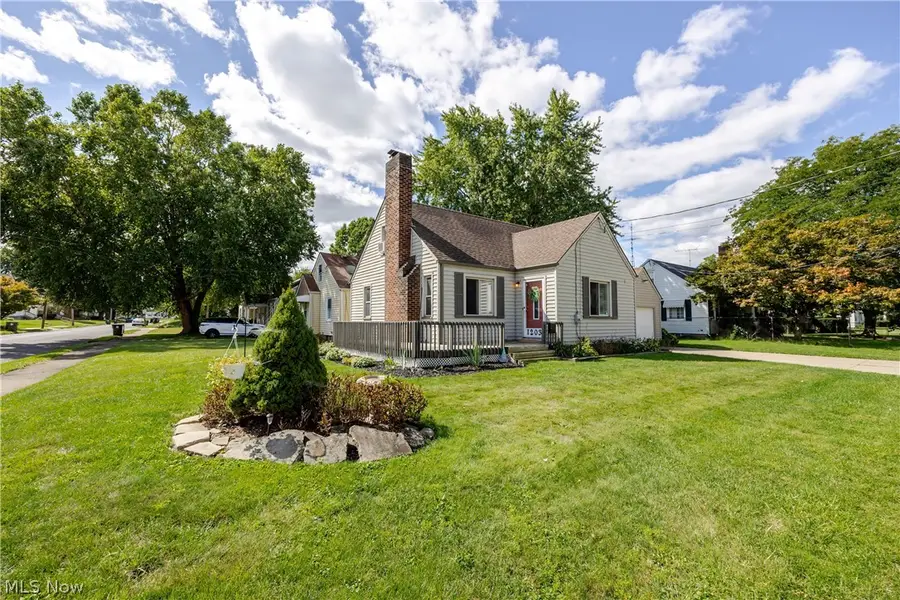 1203 Linwood Sw Avenue, Canton, OH 44710 - #2