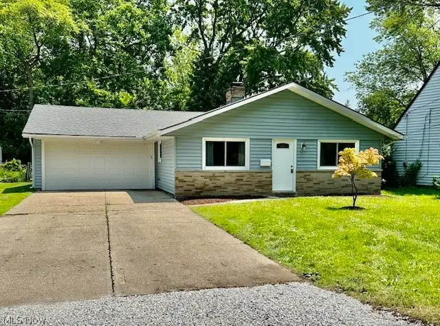 5479 Mooreland Avenue, Mentor On The Lake, OH 44060 - #1